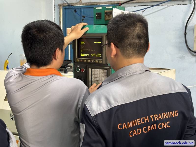 KHÓA HỌC TIỆN CNC